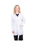 Our ESD white lab jacket consists of a 4% conductive thread. 