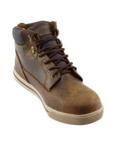 The F110 Compton safety boot exudes comfort and is manufactured from 100% leather